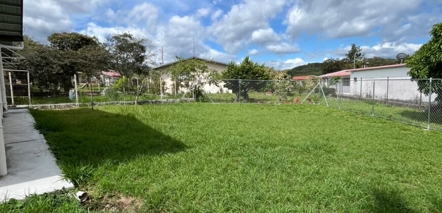 Casa en Alto Boquete 3 recamaras dos baños